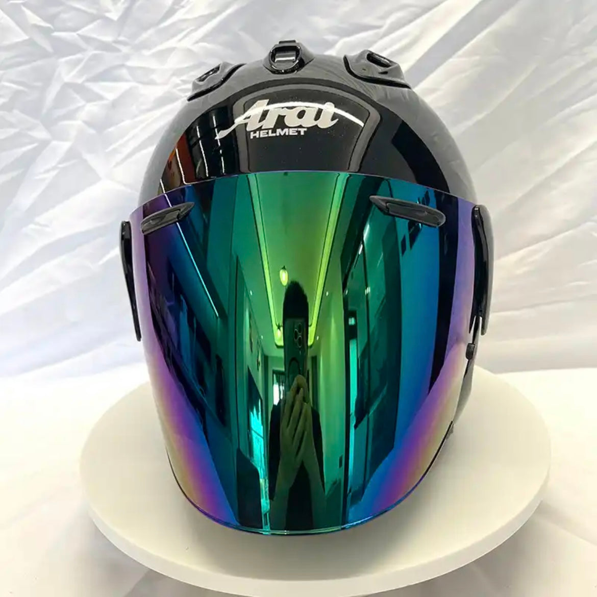 Casque Noir brillant avec visière Iridium Verte VZ-Ram AraiForge®