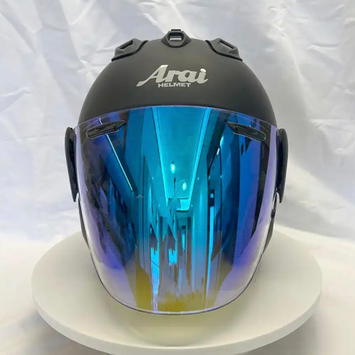 Casque Noir matt avec visière Fumée Bleu VZ-Ram AraiForge®